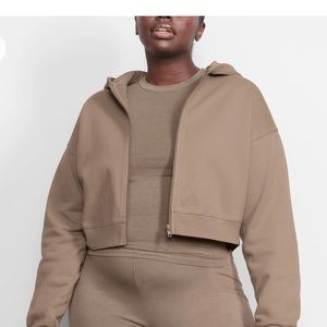 Skims outdoor collection sweatsuit